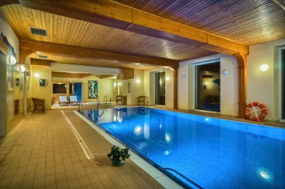05_Schwimmbad_02