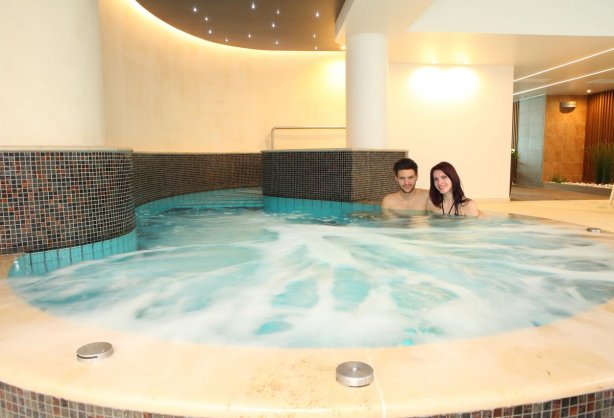 hotel_heviz_palace_wellness whirlpool2