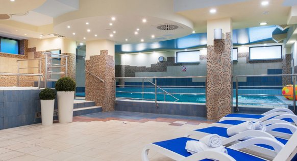 Ikar Centrum_Pool