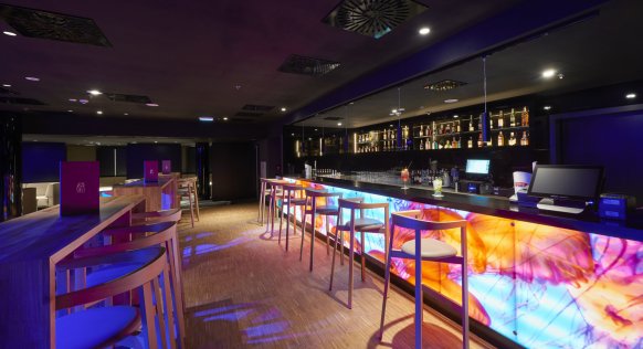 radisson_blu_resort_swinoujscie-by_zdrojowa-zdjecie-photo-salt_club-bar-01-hires.jpg