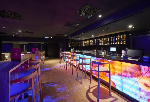 radisson_blu_resort_swinoujscie-by_zdrojowa-zdjecie-photo-salt_club-bar-01-hires.jpg