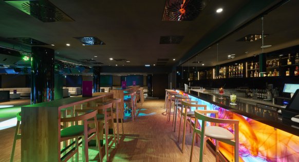 radisson_blu_resort_swinoujscie-by_zdrojowa-zdjecie-photo-salt_club-bar-02-hires.jpg