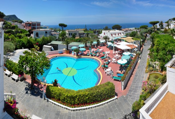 piscina_scoperta_3.bmp