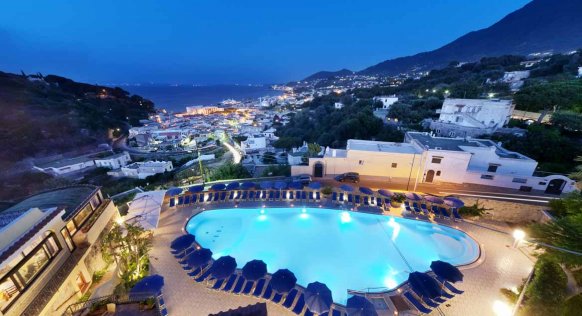 piscinahotelsanlorenzo-n9fg.jpg