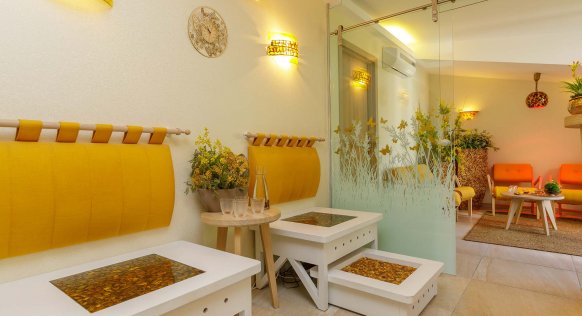 Amber SPA (3)