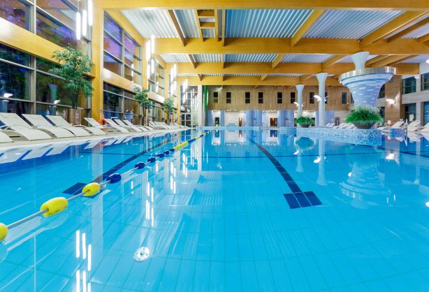 swimming pools (1)