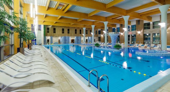 swimming pools (5)