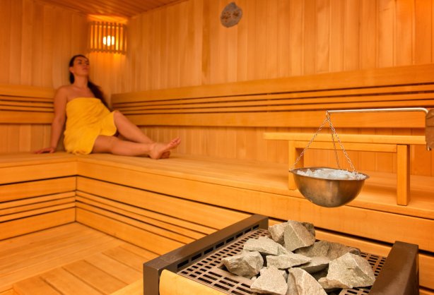 sauna-1.jpg