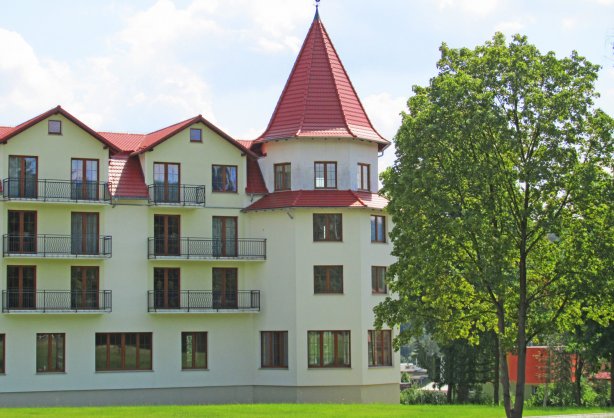 1nowy_zdroj_polanica_zdroj_widok_obiektu4.jpg