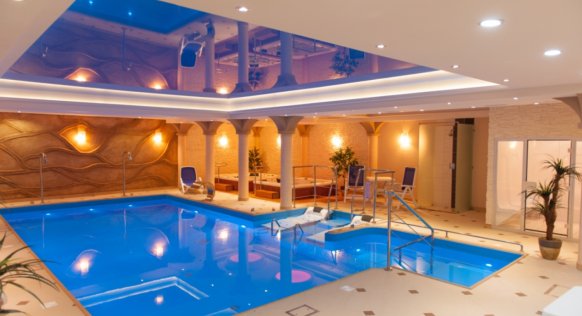 hotel-adamspa-basen1.jpg