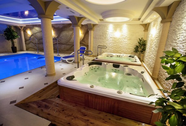 jacuzzi.jpg
