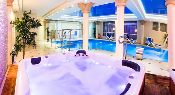 jacuzzi2.jpg