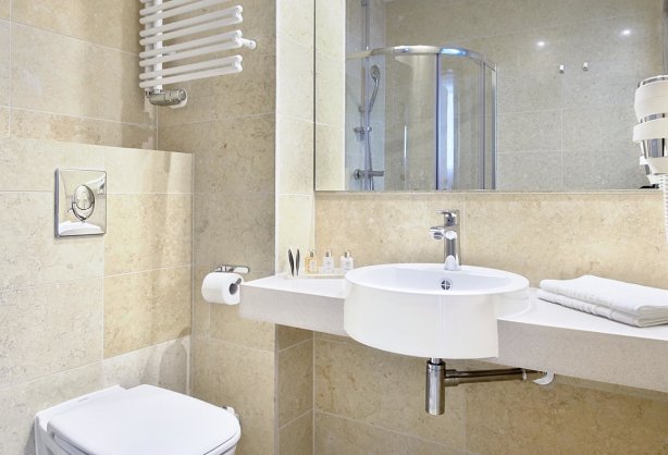 diune_hotel__resort-kolobrzeg-exclusive-bathroom-1400x788.jpg