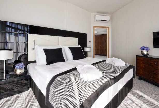 diune_hotel__resort-kolobrzeg-exclusive_plus-bedroom-1400x788.jpg