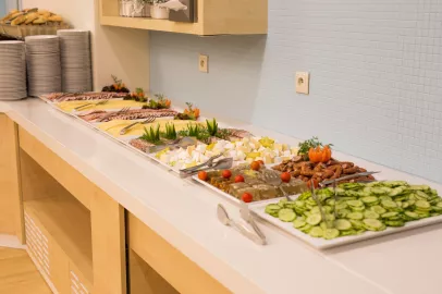 restaurant-buffet-kalt