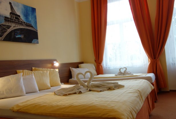 dreibettzimmer-komfortb.JPG