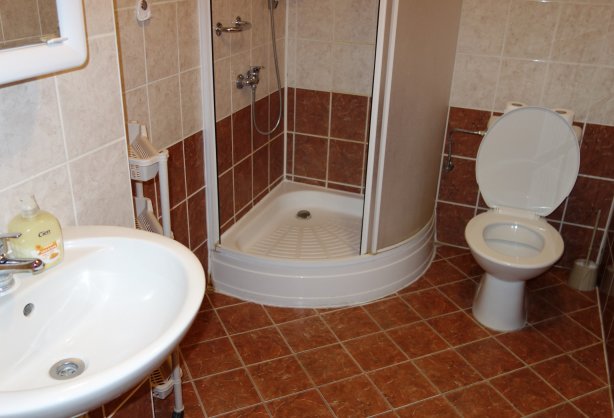 dusche.JPG