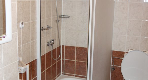 dusche_a.JPG