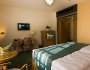 double-room-classic-04.jpg