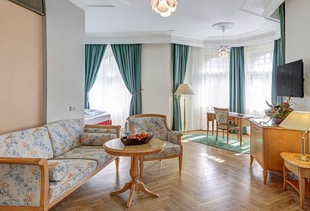 junior_suite_2.jpg
