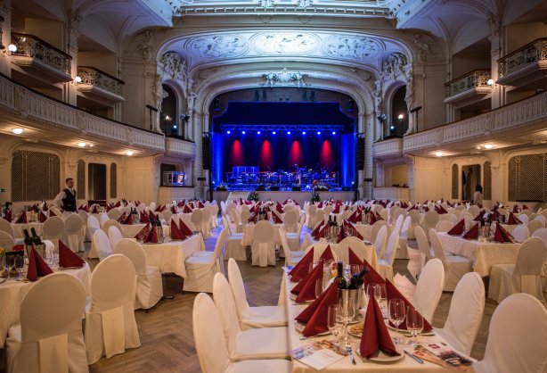 orpheum-festive-hall-04