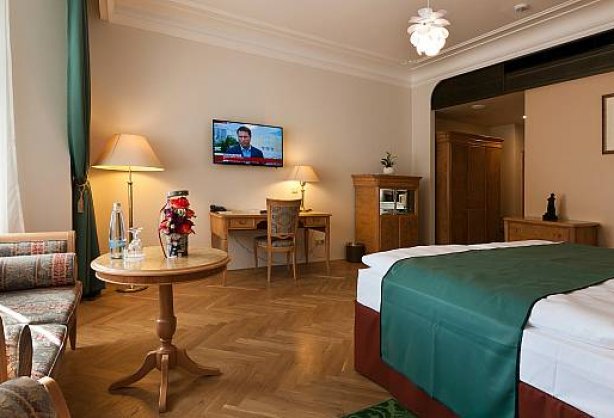 superior-room-03.jpg