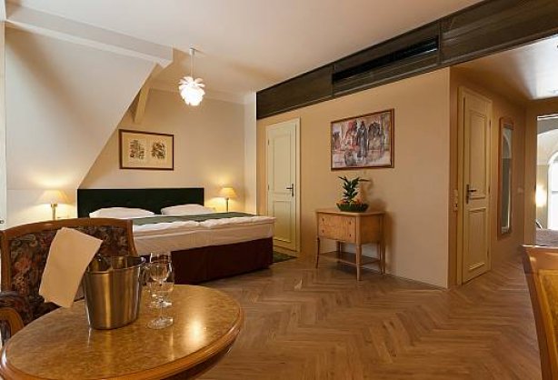superior-room-05.jpg
