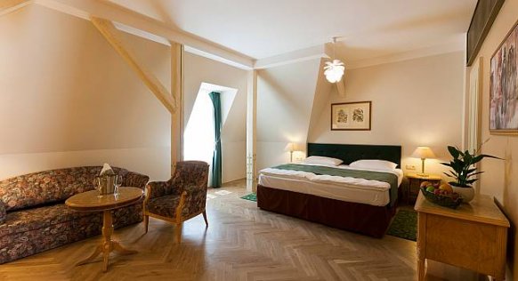 superior-room-07.jpg
