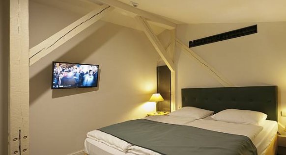 tower_suite_5.jpg