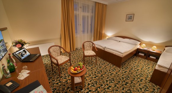 ea_hotel_elefant_tblezkov_pokoj-1-min.jpg