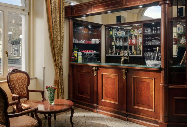 23-15-Hotelis-Humboldt-Bar