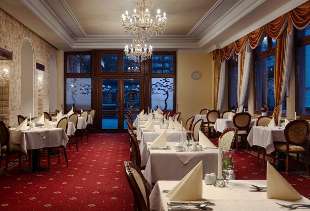 23-15-Hotelis-Humboldt-Restaurant_01