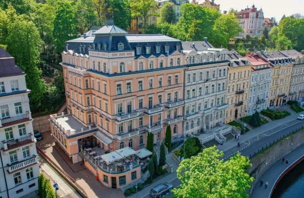 Humboldt Park Hotel & Spa