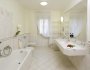 mignon_bath.jpg