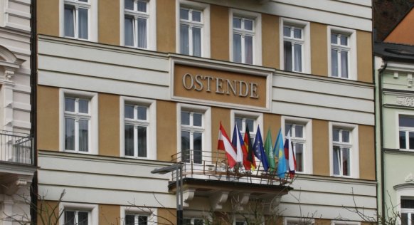 hotel-ostende-z-boku.jpg