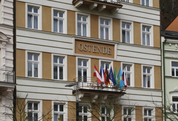 hotel-ostende-z-boku.jpg