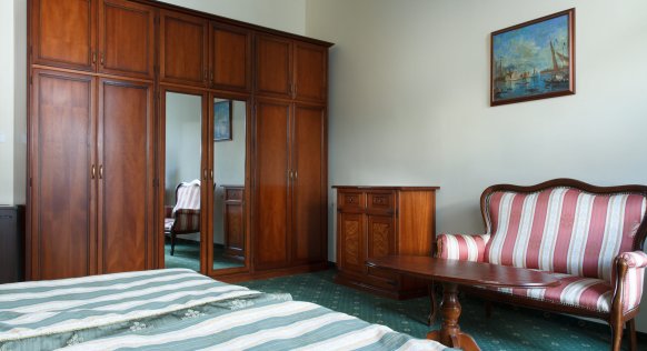 room-203.jpg
