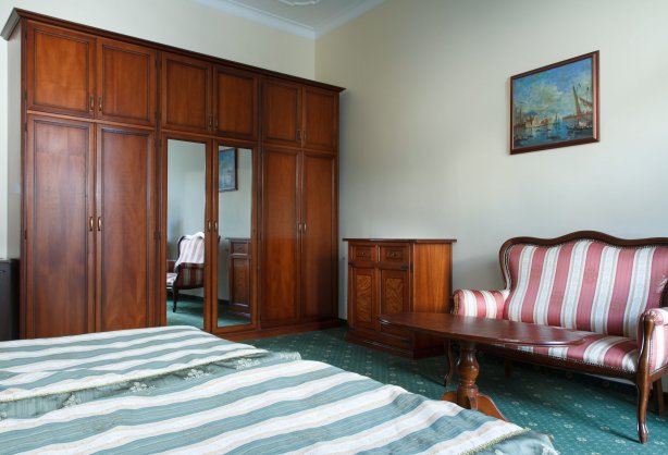 room-203.jpg
