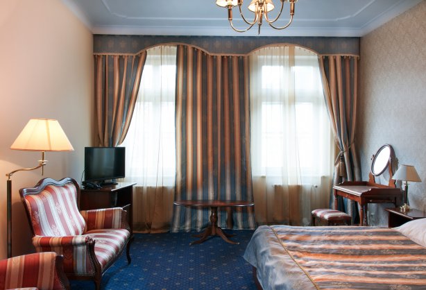 room-403_2.jpg