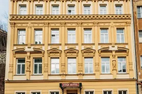 Star Hotel