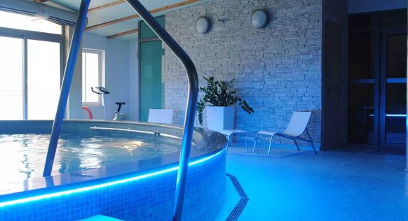 hotel_venus_pool