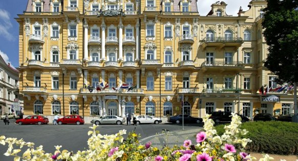 01_pacifik_hotel-01-maxi2294.jpg