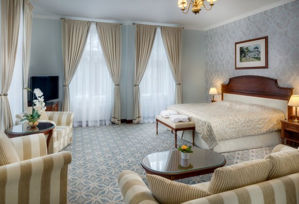 maria-spa_junior-suite-deluxe_210_16a1756.jpg