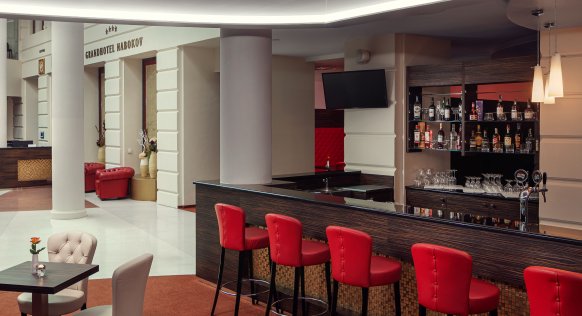 23-09-Nabokov lobby bar 4