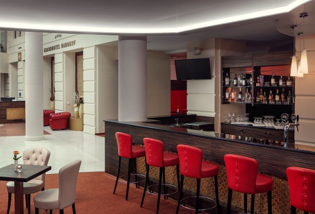 23-09-Nabokov lobby bar 4