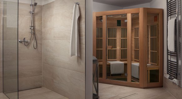23-09-Nabokov_Bathroom_Goethe President Suite_419
