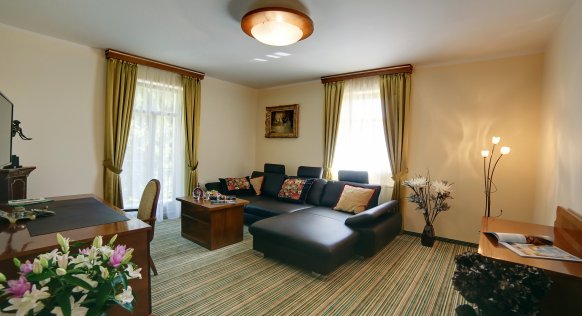 forest-apt1.jpg