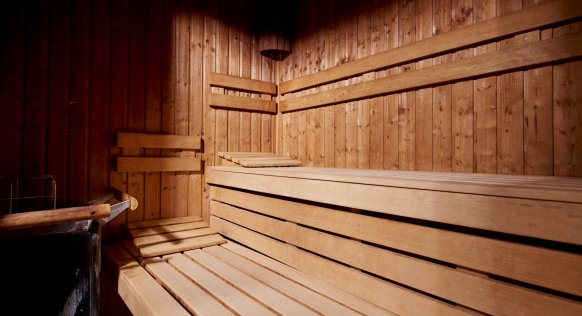 sauna-5043.JPG