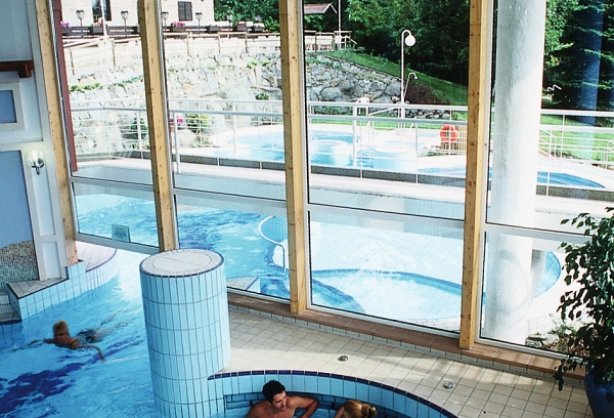 aqua-heviz2.jpg