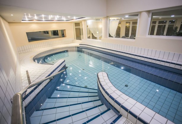pool_innen6
